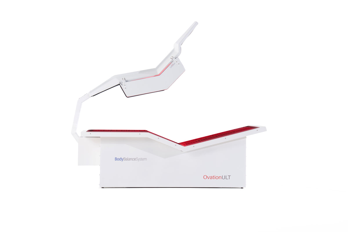 OVATION ULT — Zero Gravity Red Light Therapy Bed (White)