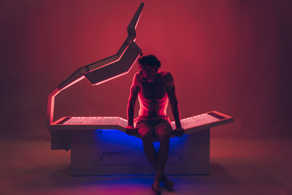 OVATION ULT — Zero Gravity Red Light Therapy Bed (Black)