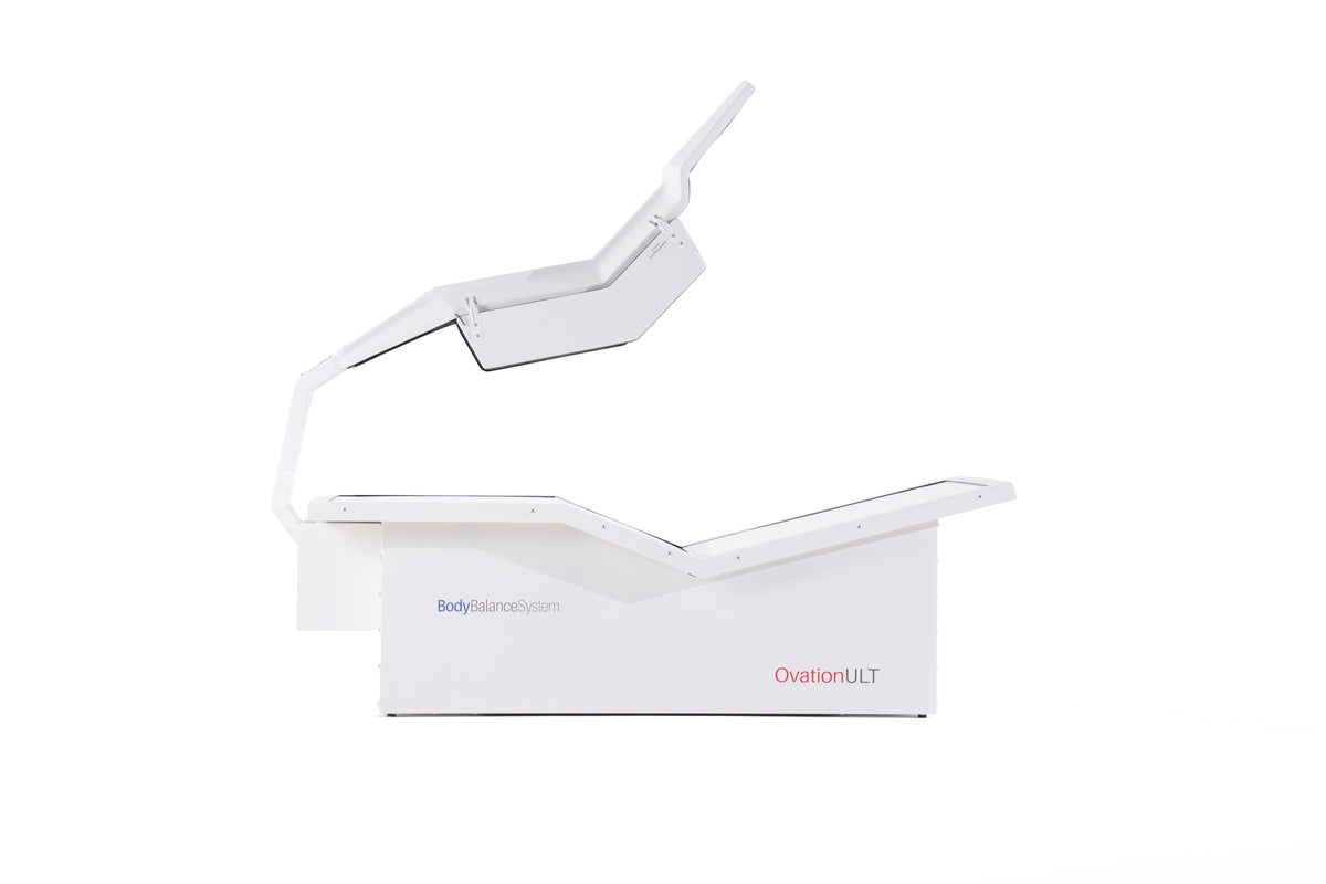 OVATION ULT — Zero Gravity Red Light Therapy Bed (White)